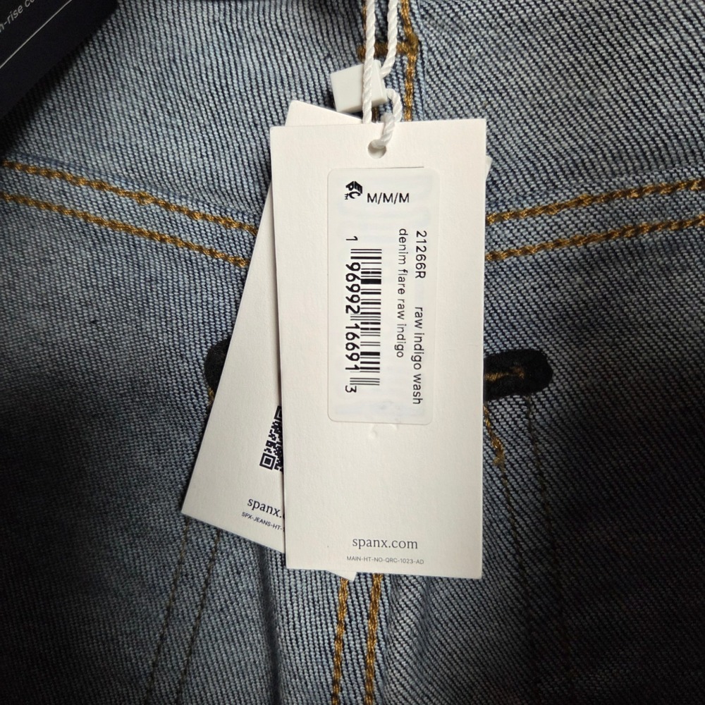 Spanx Flare Jeans Womens Medium Raw Indigo Wash High Rise Pull On EveryWear - Picture 9 of 11